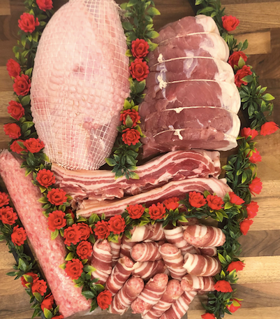 Christmas Hamper 3 (6 to 8 people) – Walkers Butcher Shop
